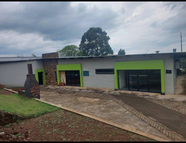 1,200M² BUILDING FOR SALE IN MERRIVALE